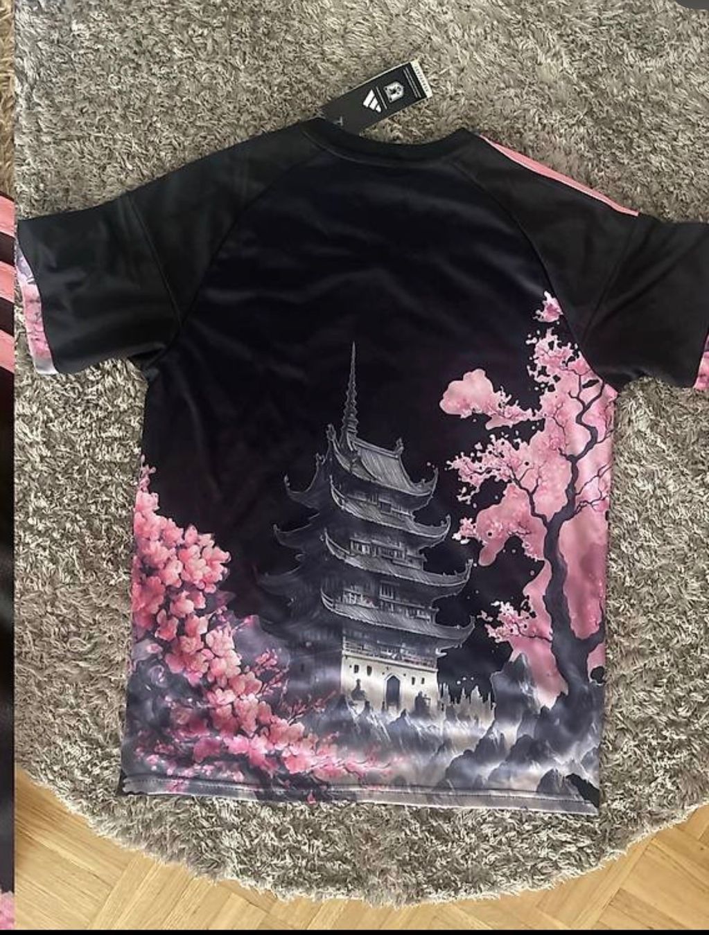 Leibchen & Hosen: Maillot de foot Japon – Neu (gemäss Beschreibung) aus Genève von jak_rd6k 1