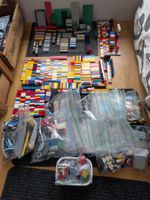 LEGO, zum Teil unsortiert (mehrere Generationen)