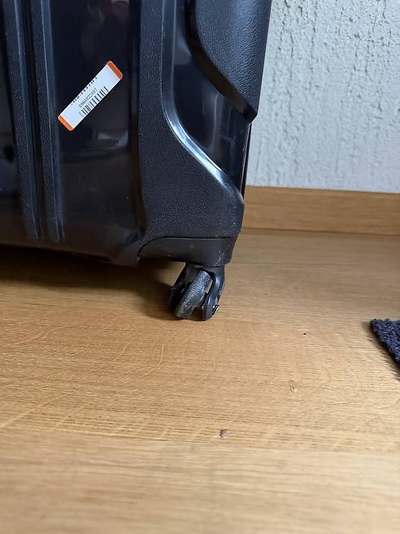 Reisekoffer: Schalen Koffer  – Gebraucht aus Oberwangen TG von Samsells 1