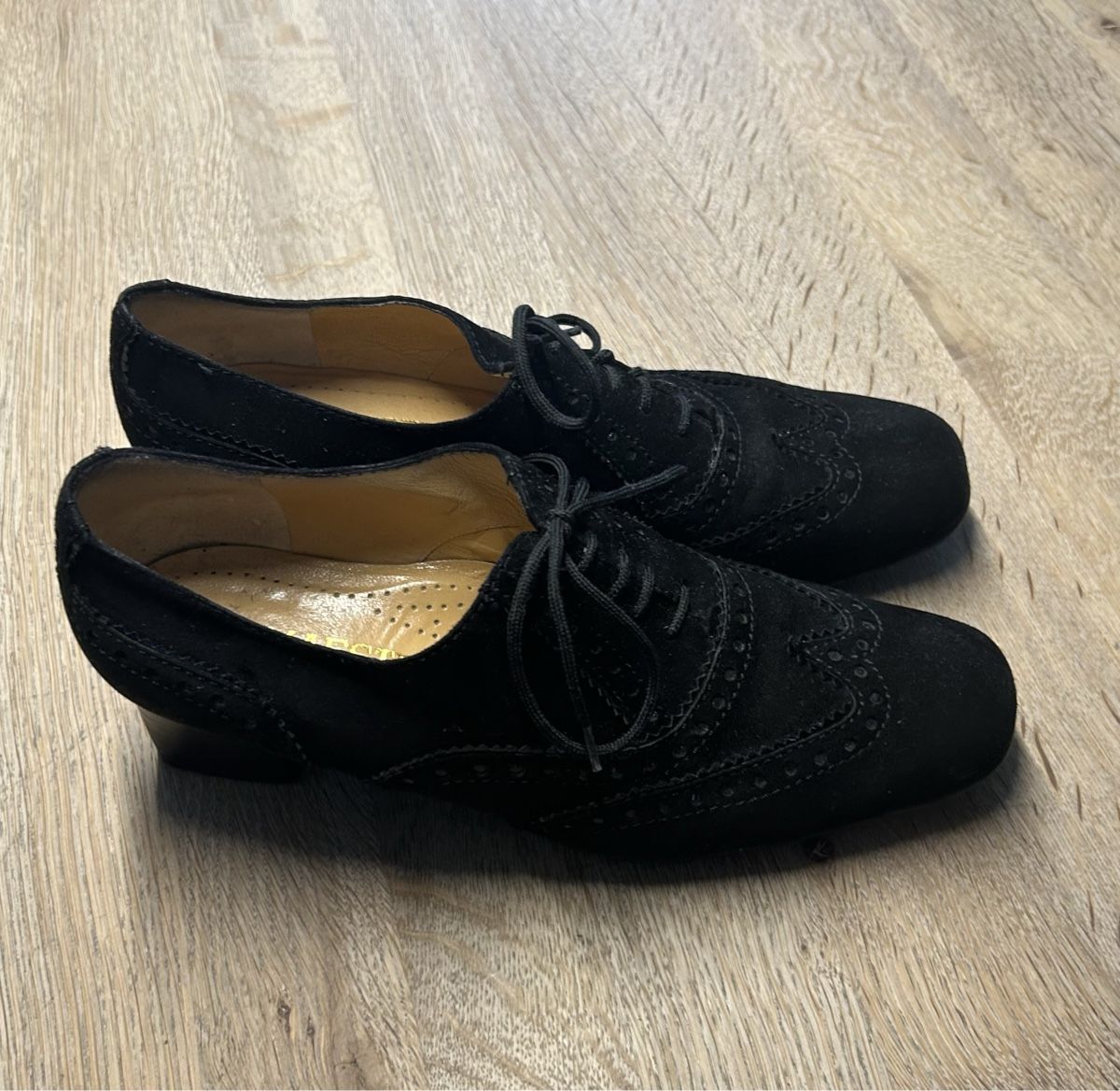 Scarpe da donna: Maestro Eugenio Wildleder Schuhe – Usato da Muri AG venduto da an_land 2
