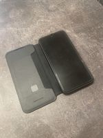 Samsung Galaxy S22 SM-S901B/DS Leder Flip Case guter Zustand