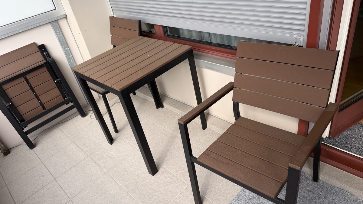 Ikea Set di tavolo e panche: Balkon und Gartenmöbel – Usato da Gossau SG venduto da BeschtiEschti 2
