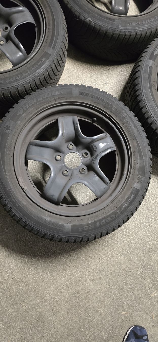Pneumatici & Ruote complete: 4x Reifen mit Stahlfelgen komplett – Usato da Zürich venduto da andreZH 8