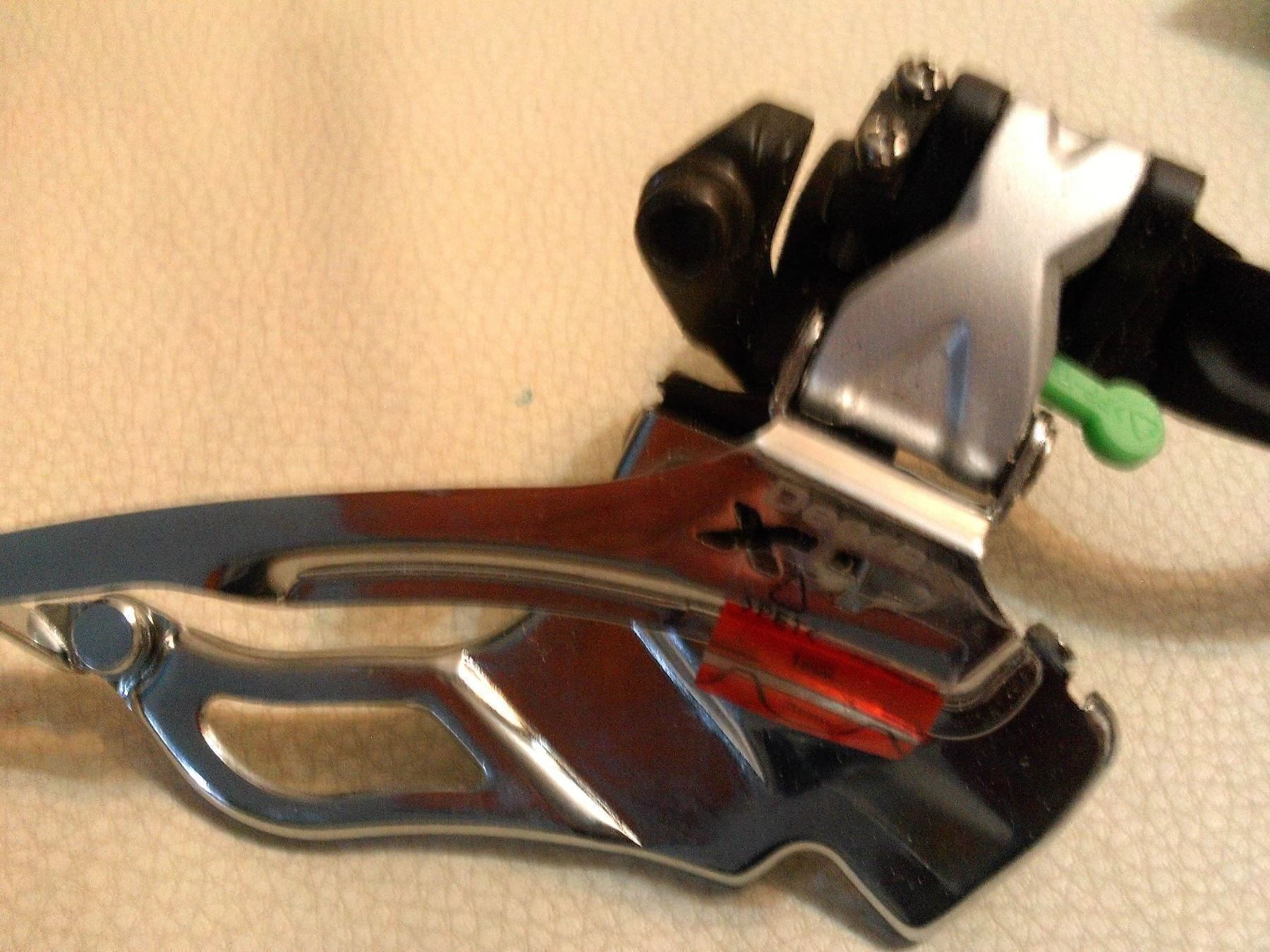Pezzi di ricambio: 4 X Umwerfer SHIMANO DEORE XT neu ! – Nuovo e nell'imballaggio originale da Riehen venduto da tamola67 5