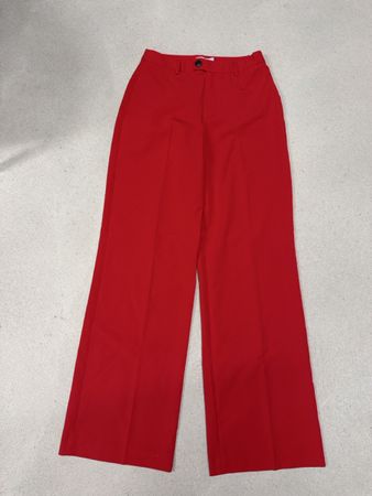 Stoffhose von Stradivarius rot Gr. 38 neu