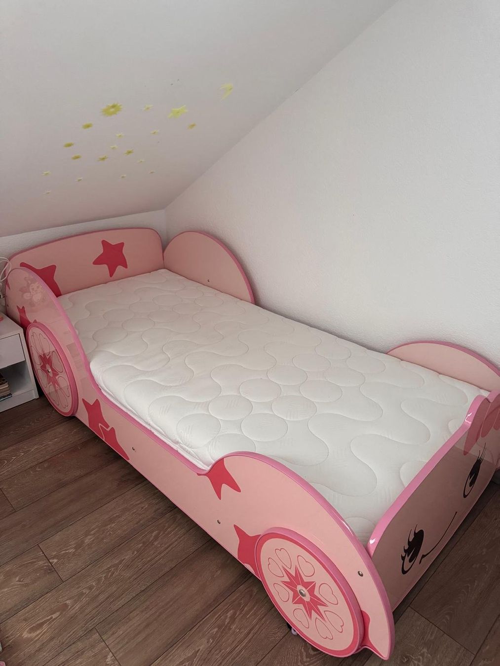 Letti: Susses Kindebett, Top Zustand! – Usato da Egliswil venduto da druwid01 1