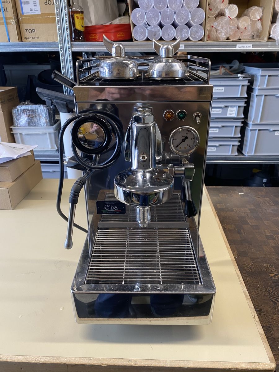 Machines à café & Machines à expresso: Elba IV – D'occasion à Emmetten par Blueeee