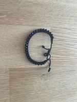 Bracelet noir satiné