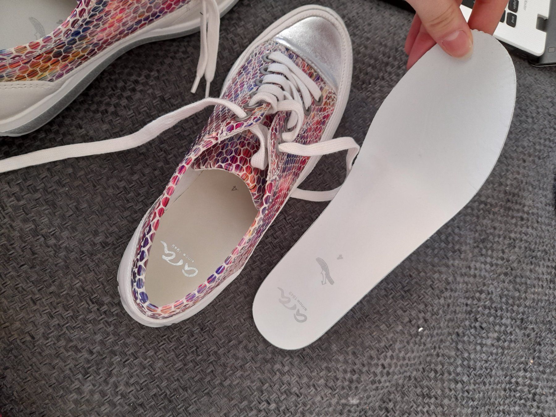 Scarpe da donna: Ara Hampton Schuhe Model Luxodon Halbschuh Sneaker farbig – Nuovo e nell'imballaggio originale da Gwatt (Thun) venduto da B.D.999 1