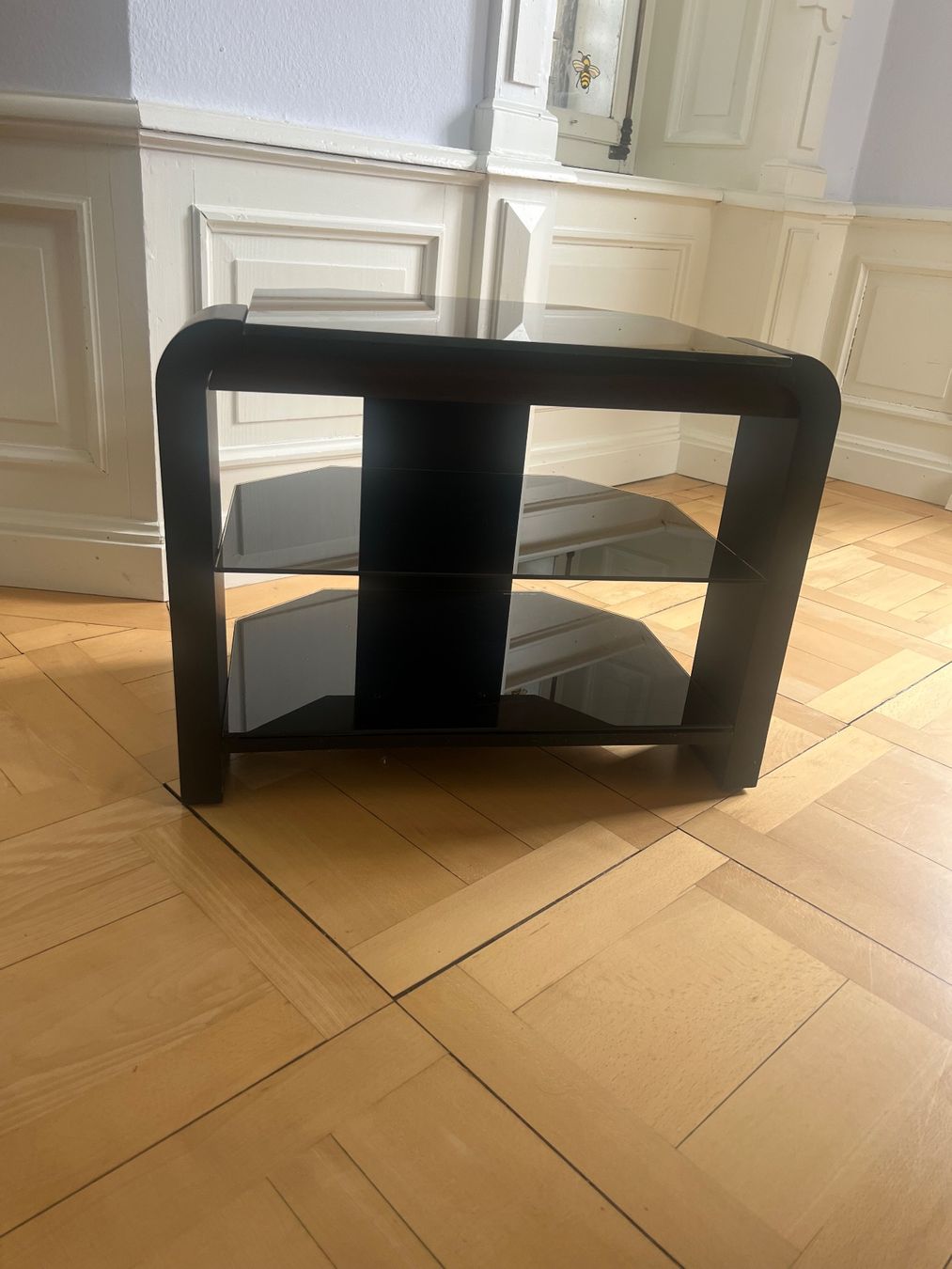 Mobili TV: Black glass tv stand – Usato da Wädenswil venduto da dm1_m5rz