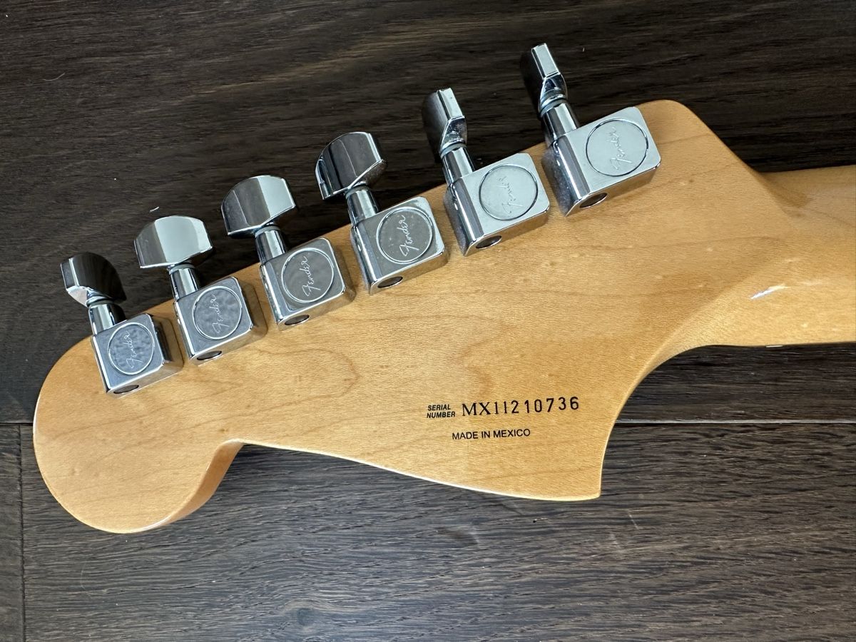 Fender Instruments de musique: Fender Blacktop Jazzmaster – D'occasion à Muntelier par sandberg5 5
