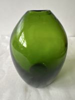 Grüne Glasvase, Vintage Design, Dekoration, guter Zustand!