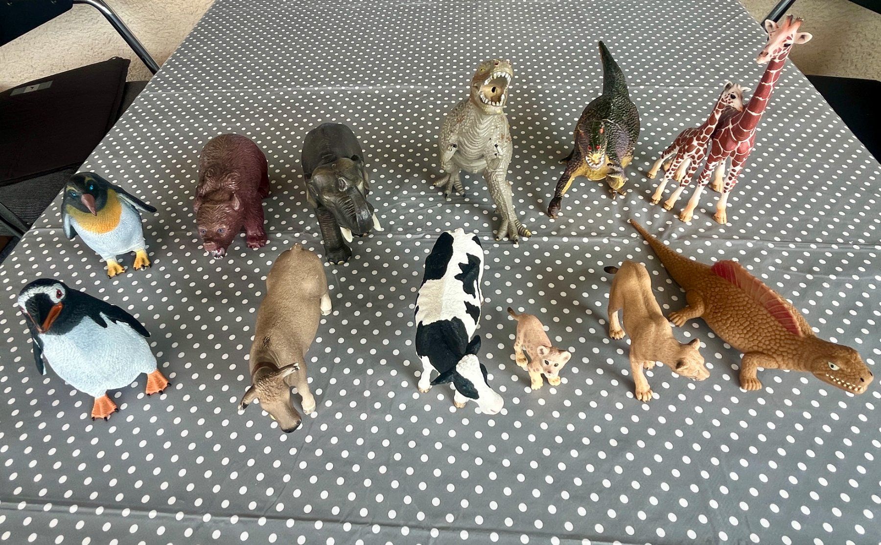 Spielzeuge: Tierfiguren Konvolut guter Zustand – Gebraucht aus Zürich von Dmbz 4