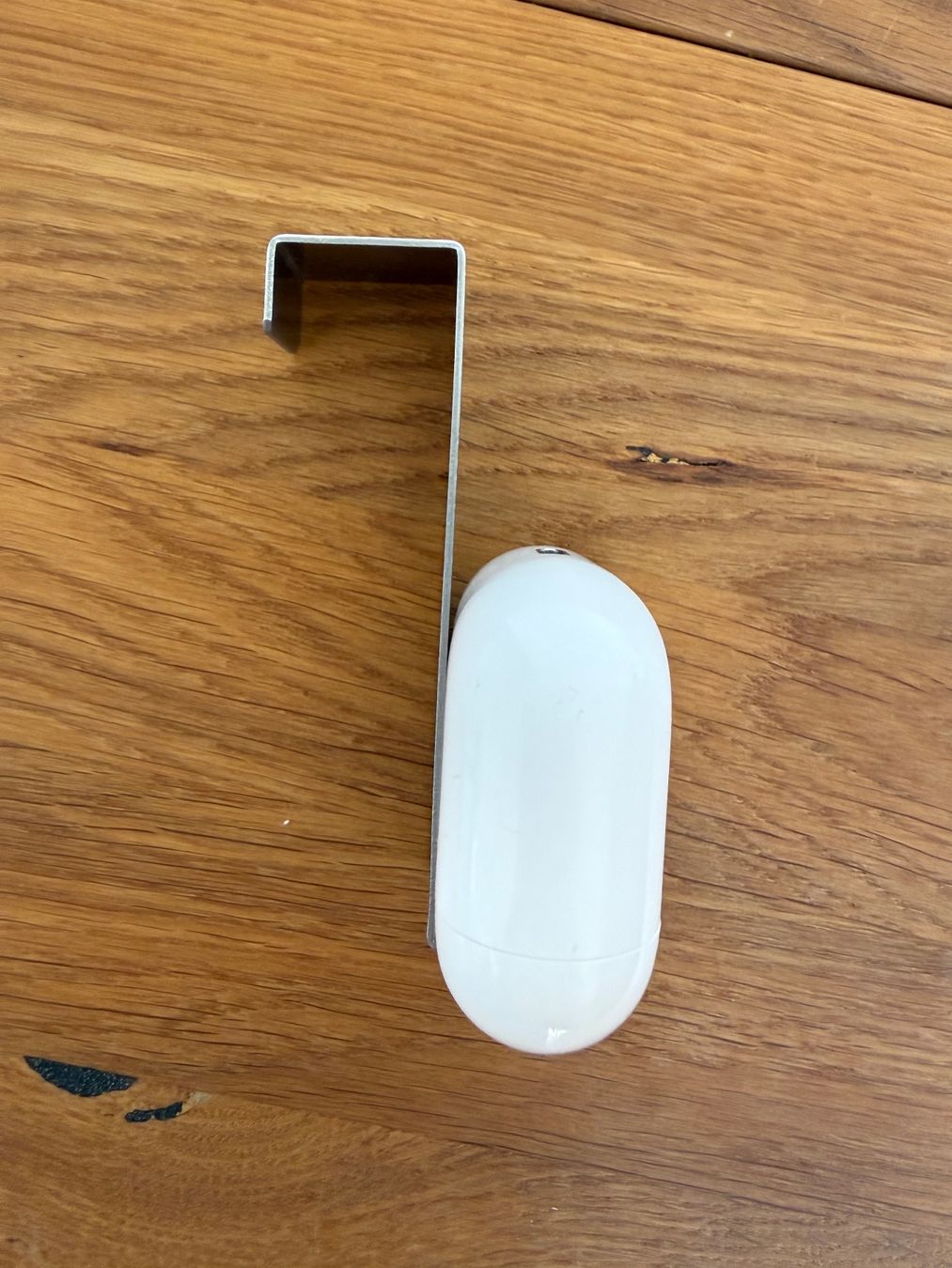 Apple Casques audio: APPLE AirPods 4 Charging Case – D'occasion à Lausanne par Nine1982 9