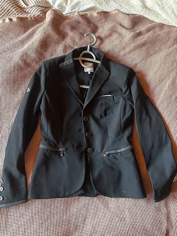 Jacken: Samshield Jacket Grösse 38 – Gebraucht aus Weissbad von noe_8rcy