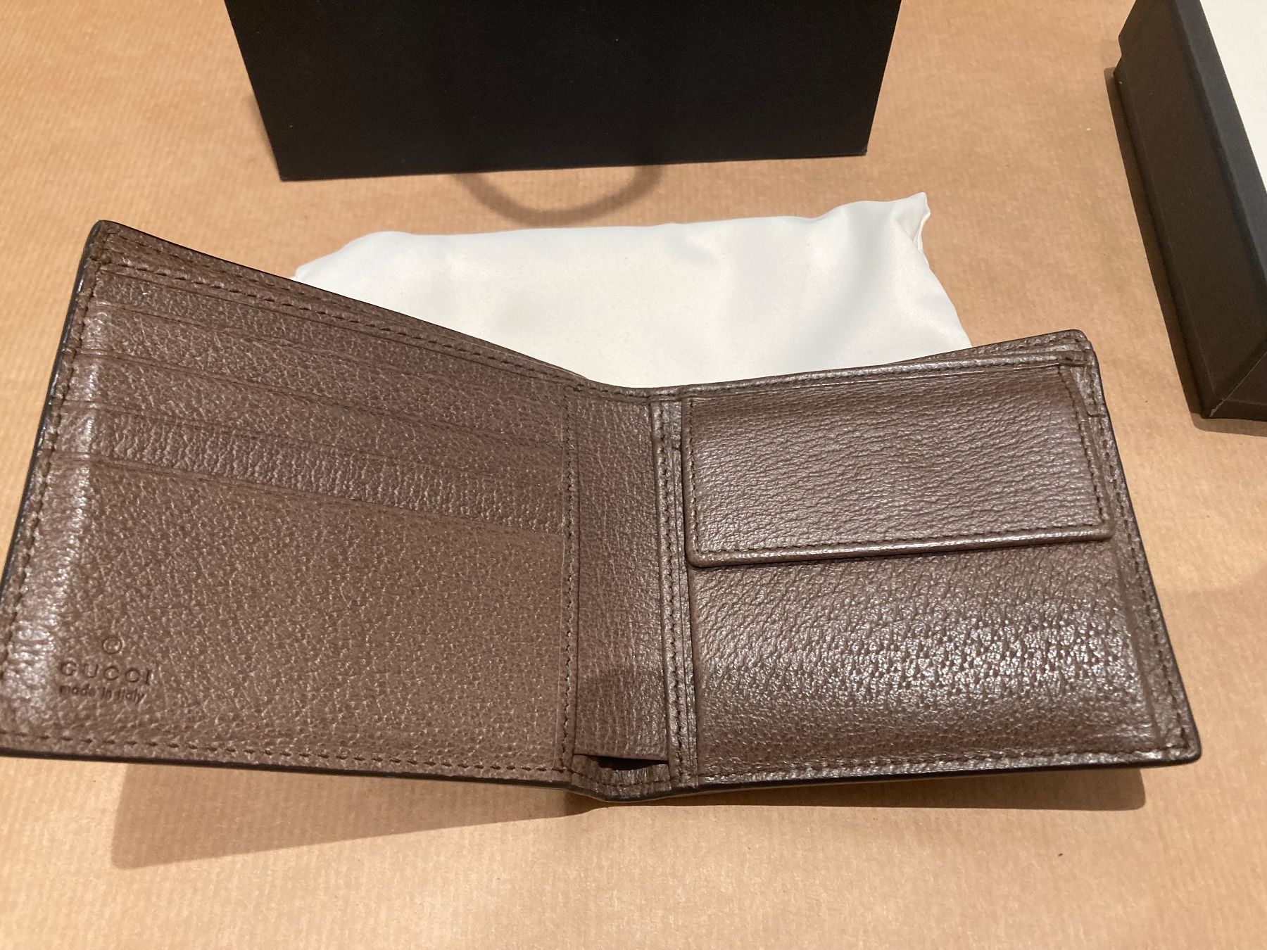 Gucci Portafogli: Gucci portafoglio – Usato da Paradiso venduto da Kayakara 2