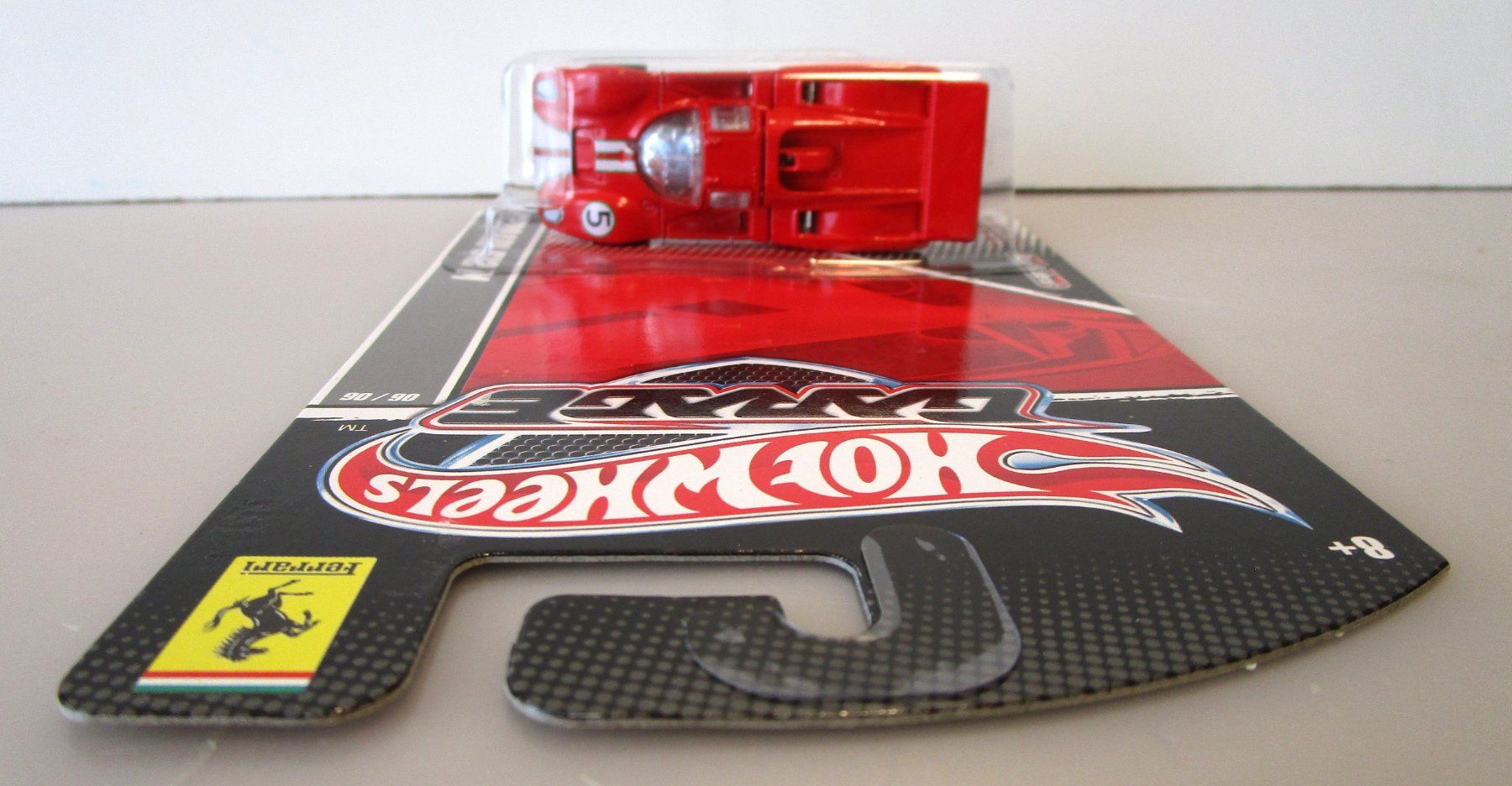 Ferrari Modellini d'auto: HOT WHEELS FERRARI 512M " GARAGE " - T8301 – Nuovo e nell'imballaggio originale da Chêne-Bourg venduto da breno56 3