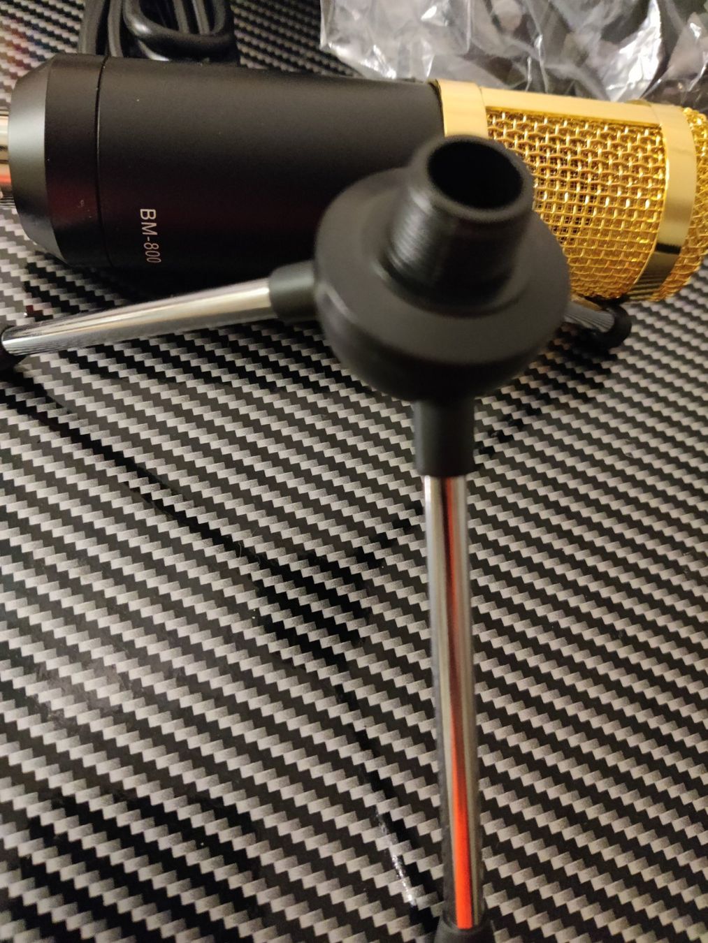 Microfoni: Studio Microphone BM-80 NEU inklusive Zubehör – Usato da Ettingen venduto da flouleFM 4