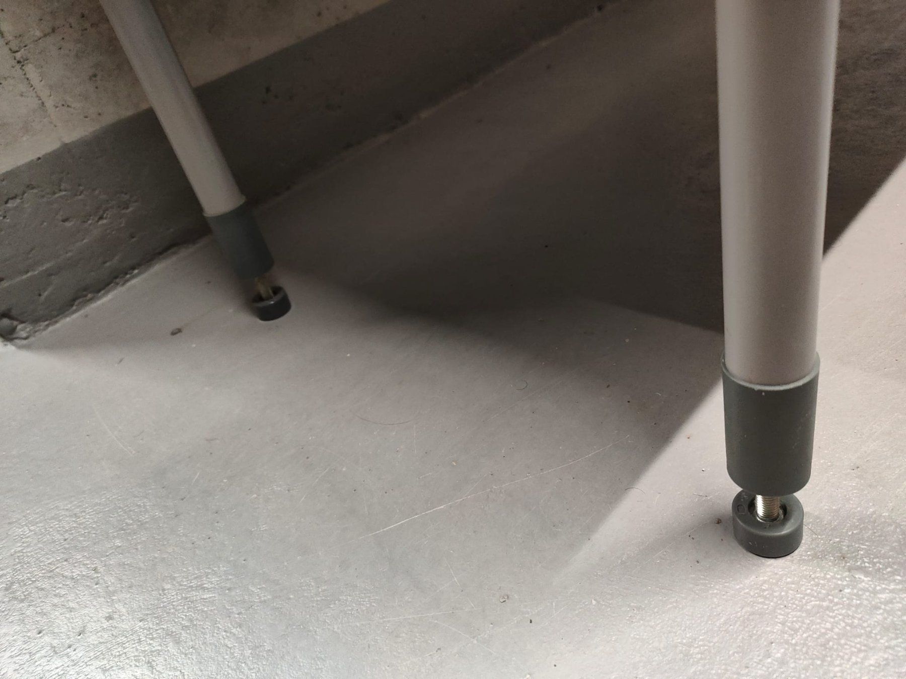 Ikea Schränke: Schrank Metall grau mit Türen und Regalen – Gebraucht aus Olten von Bosko2k 6