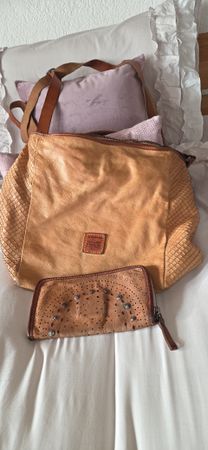 Campomaggio Ledertasche mit Portemonnaie,