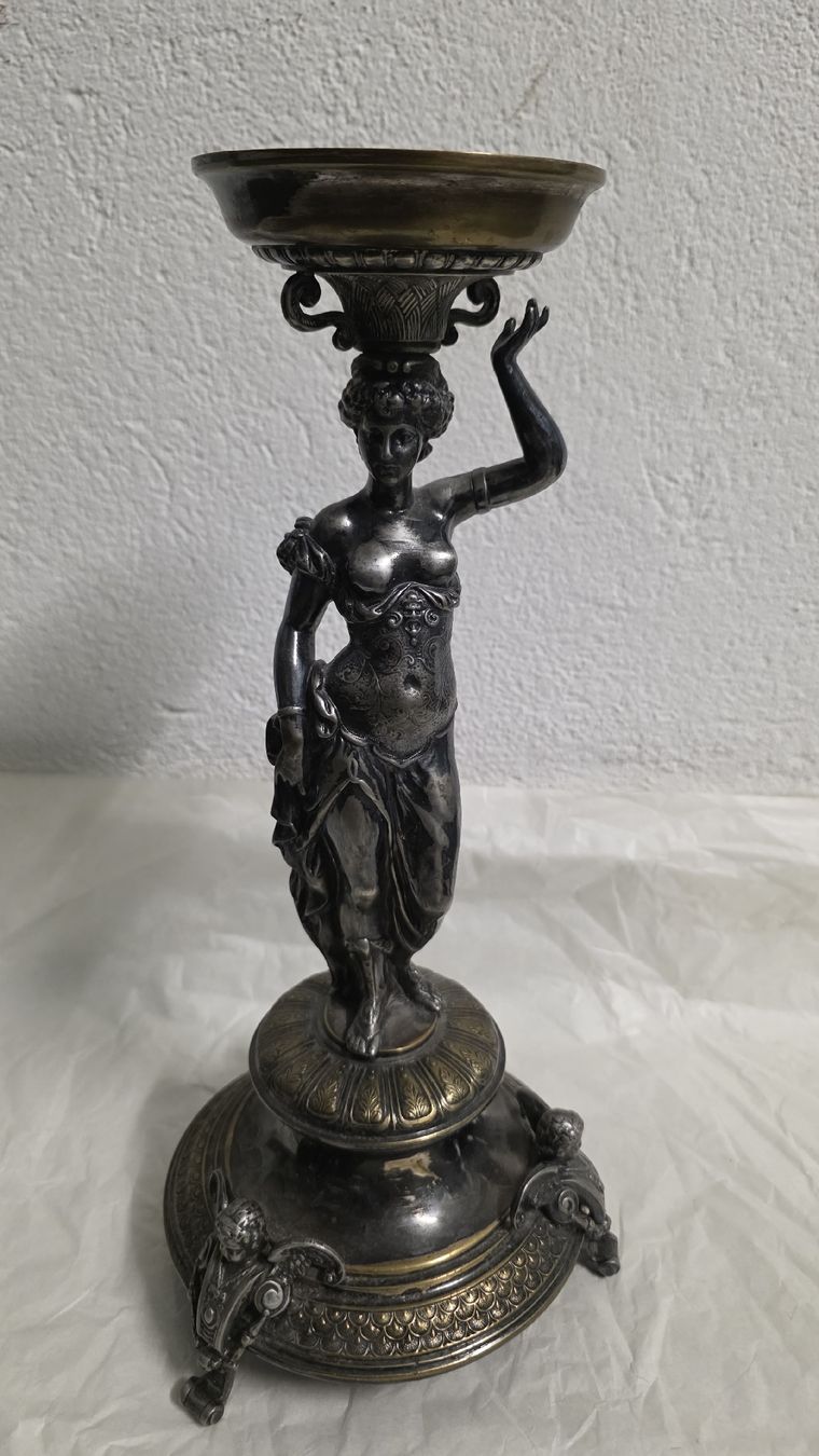Statuette: Leuchter Figur antik – Usato da Zürich venduto da anna.caterina 2