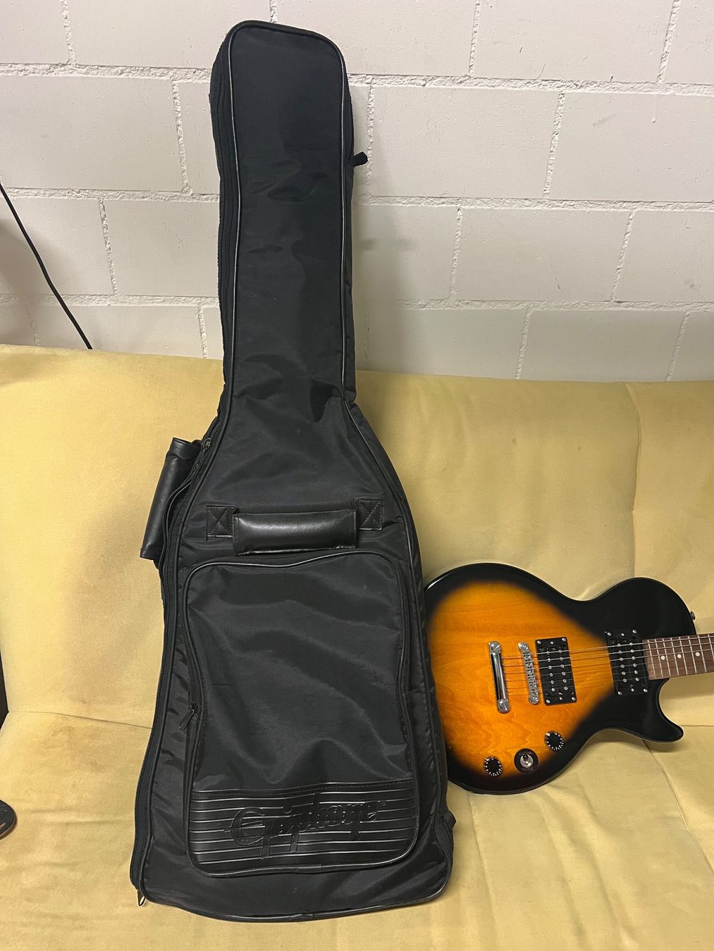 Musikinstrumente: E-Gitarre Epiphone Special II Sunburst – Gebraucht aus Hochdorf von Brandnew 5