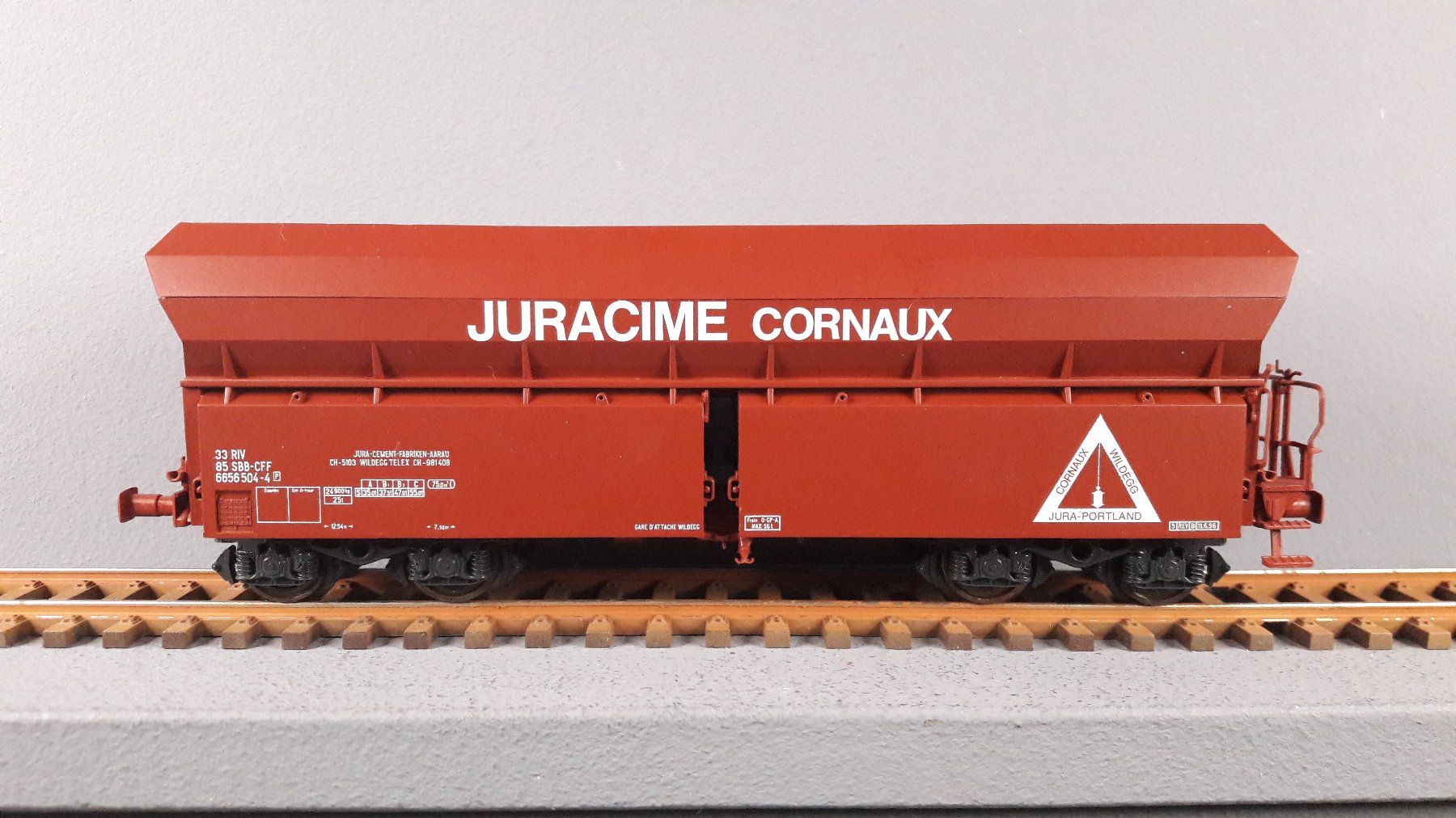Roco Modellini di ferrovie: 2 Güterwagen – Usato da Burgdorf venduto da Optimal14 2