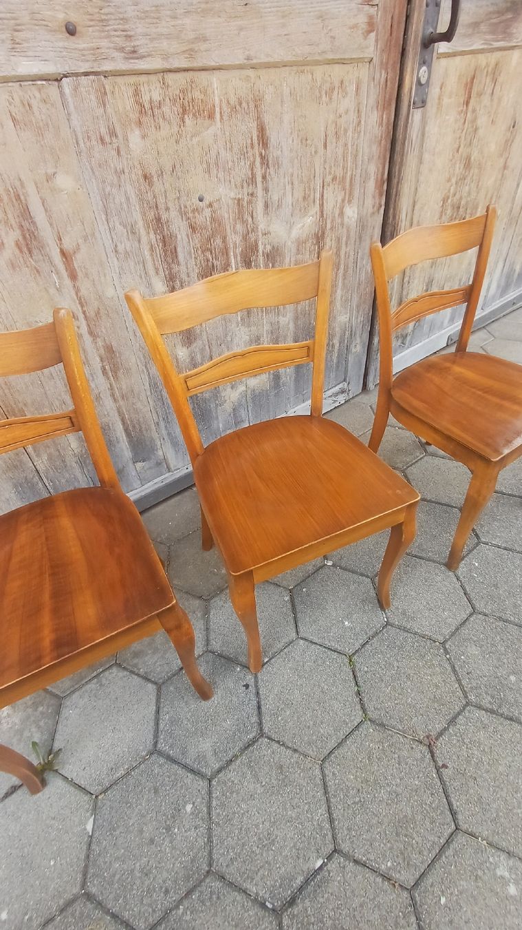 Chaises: 3 Beizenstühle  – D'occasion à Flawil par Pinkmalibu 3
