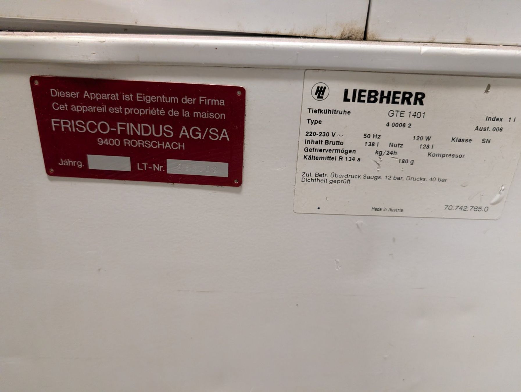 Liebherr Congelatori: Liebherr Tiefkühltruhe mit Räder ab 1.- – Usato da Belp venduto da superbeng 1