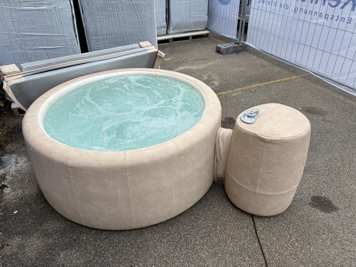 Whirlpool: Softub Sportster 140 mit Garantie – Usato da Oensingen venduto da Spaoutlet-Oensingen 2