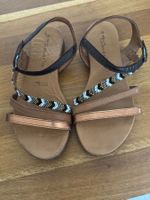 Sandales Tamaris en cuir t.38 - parfaites pour l'été!