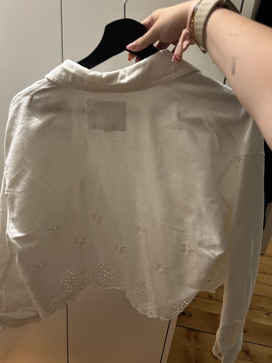 Zara Giacche: Weisse Jeansjacke von Zara – Nuovo (secondo la descrizione) da Basel venduto da ala_7nd2 1