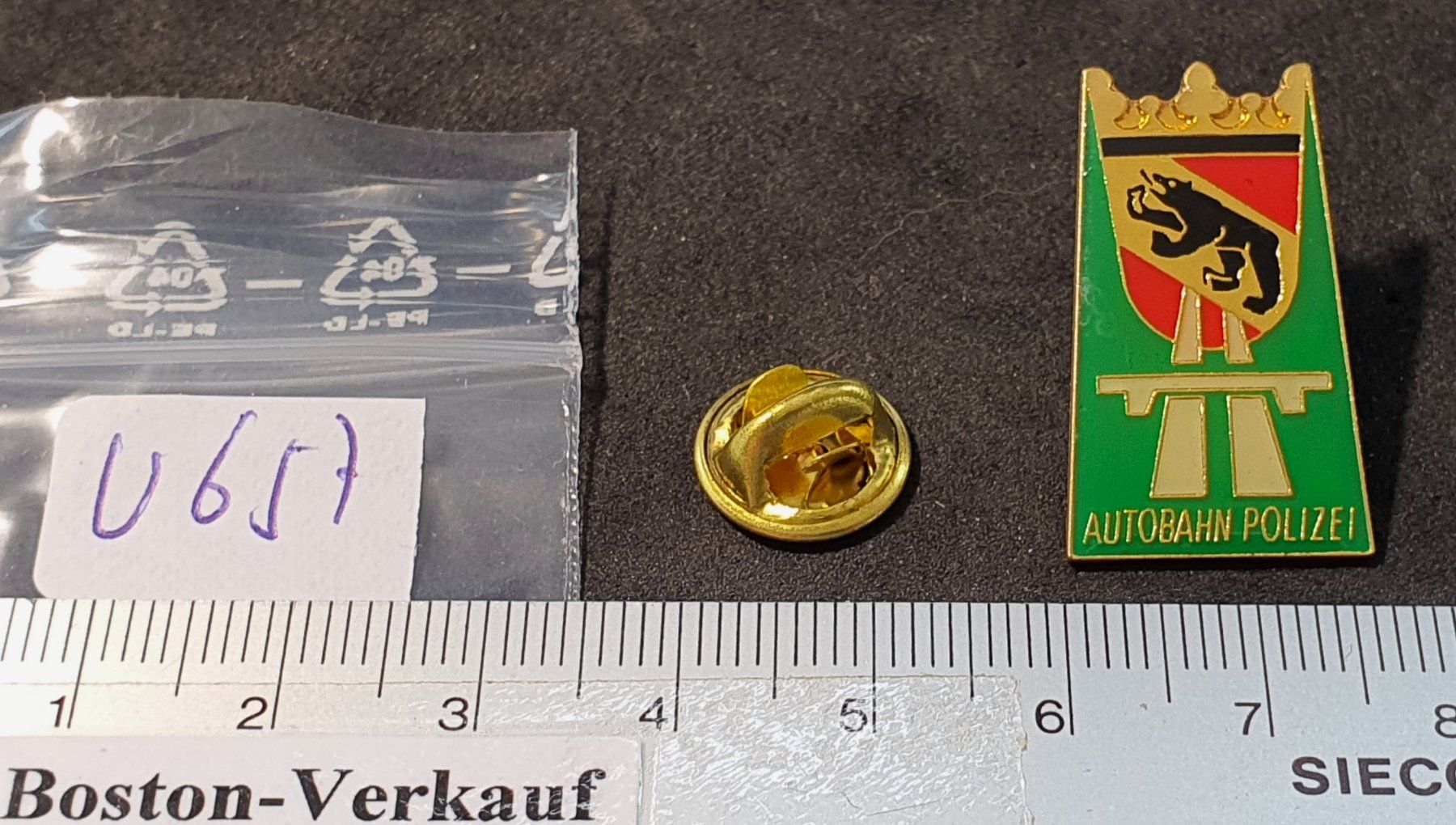 Placchette & Badge: U657 - Pin Autobahn Polizei Bern – Usato da Reinach BL venduto da Boston-Verkauf 1