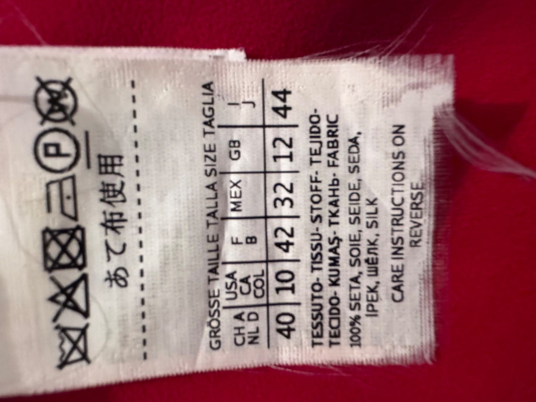 Max Mara Camicette: Rote Bluse mit Schal, Max Mara – Usato da Zürich venduto da sala_3 3