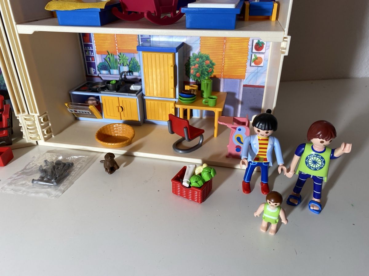 Playmobil Spielzeuge: Playmobil Puppenhaus – Gebraucht aus Winterthur von ben_9vxx 1