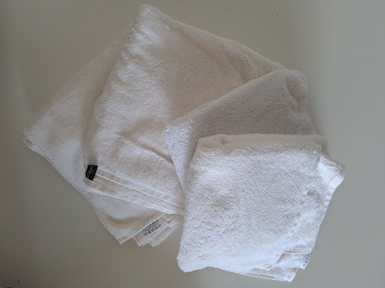 Vossen Teli da bagno: Vossen Frottiertuecher 4er Set ecru NEU – Nuovo (secondo la descrizione) da Zürich venduto da ale_nk5w