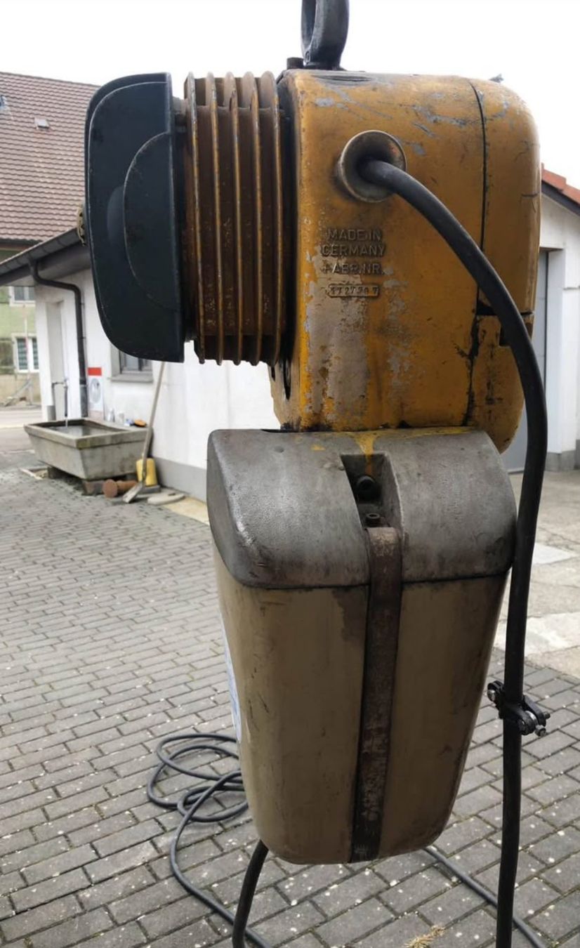 Palans, treuils: Un palan électrique – D'occasion à Russy par Guenefle 1