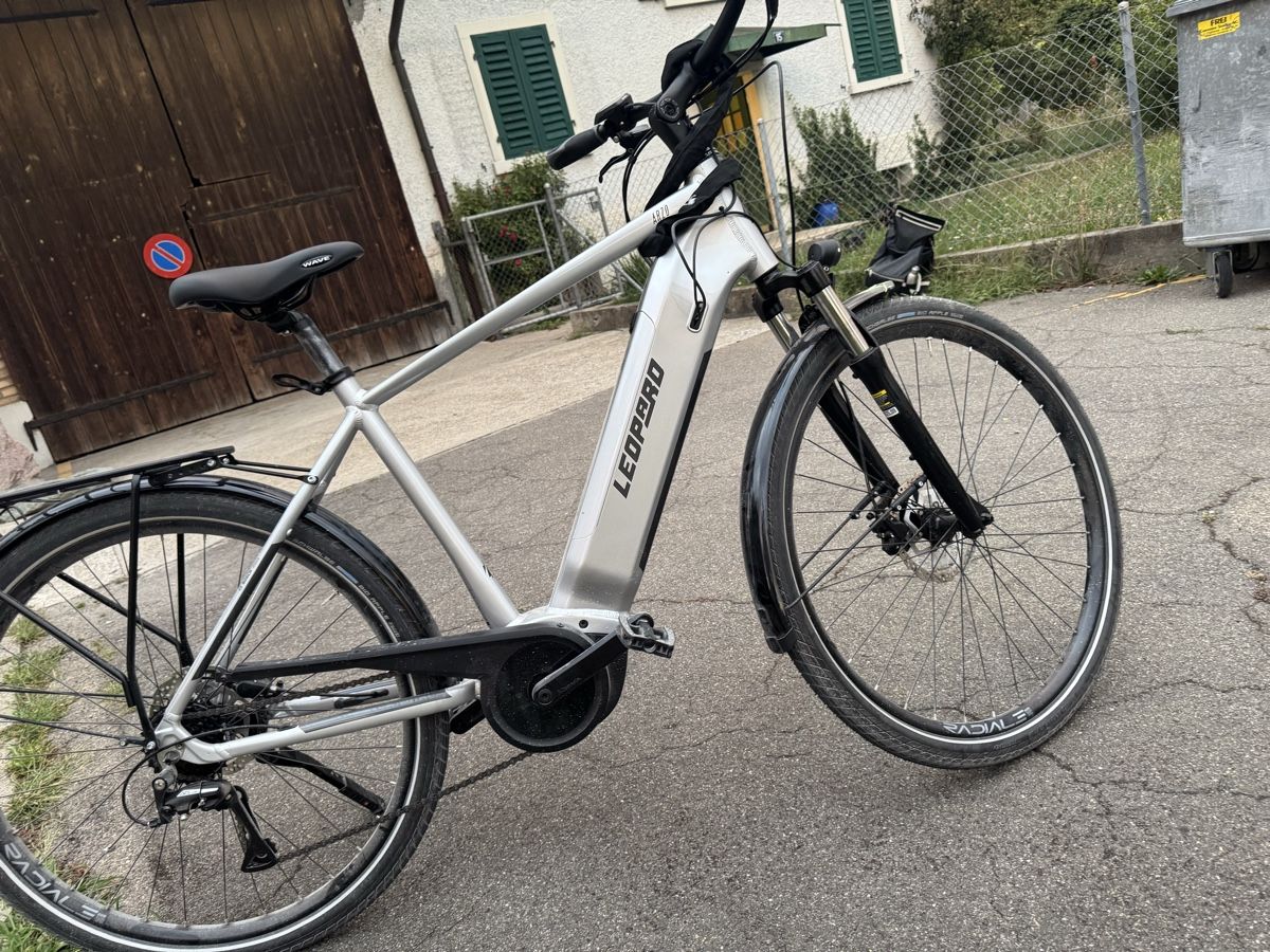 Leopard Vélos: E Bike Leopard ( Bosch) – D'occasion à Forch par naz_fr7n 1