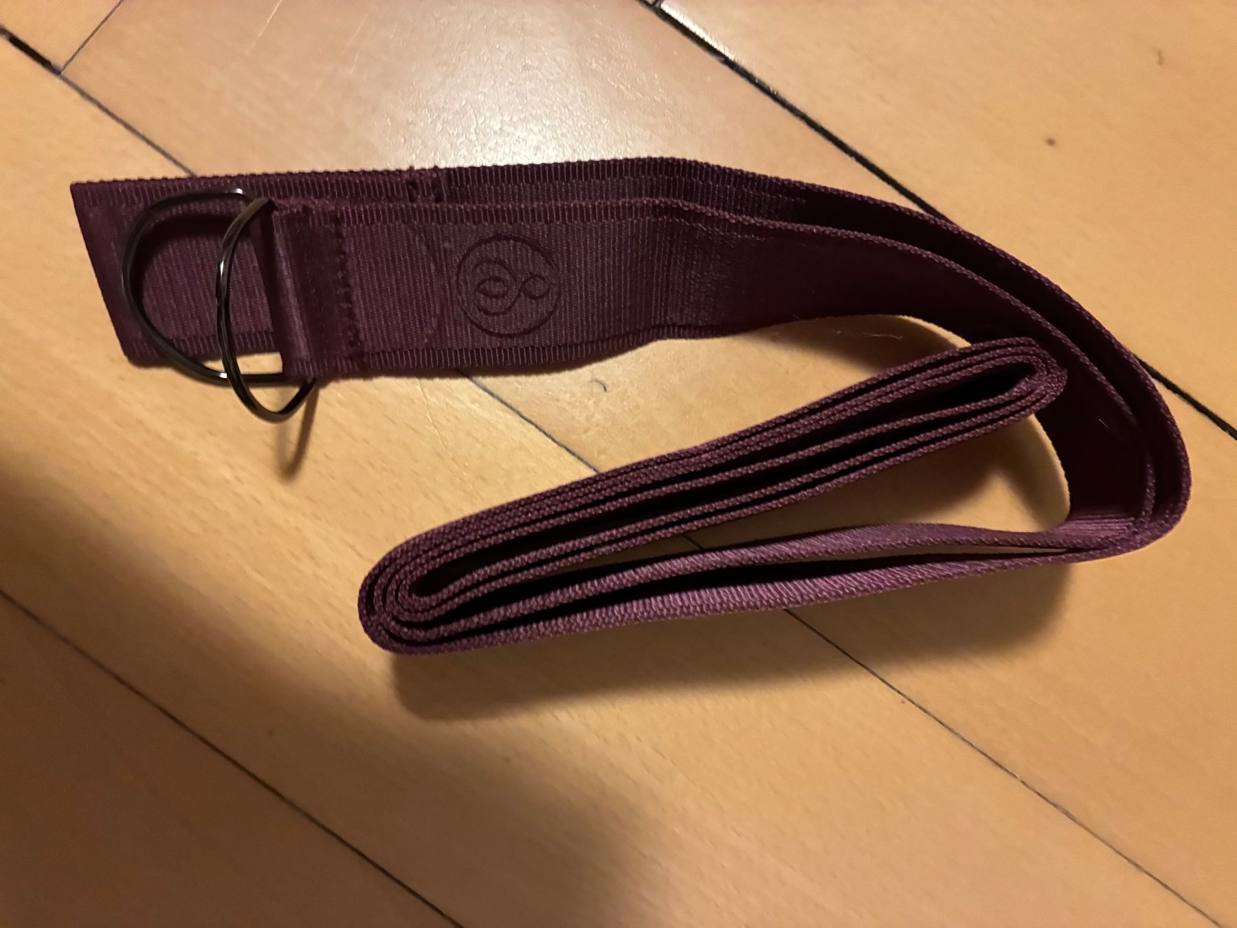 Nastri decorativi: NEU: 2-in-1 Yoga-Gurt – Nuovo e nell'imballaggio originale da Zürich venduto da April4all