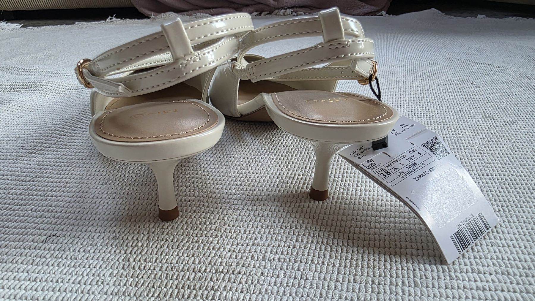 Mango Scarpe da donna: NEU Mango Pumps Beige Lack 38 – Nuovo (secondo la descrizione) da Eggerberg venduto da blumtasha 5