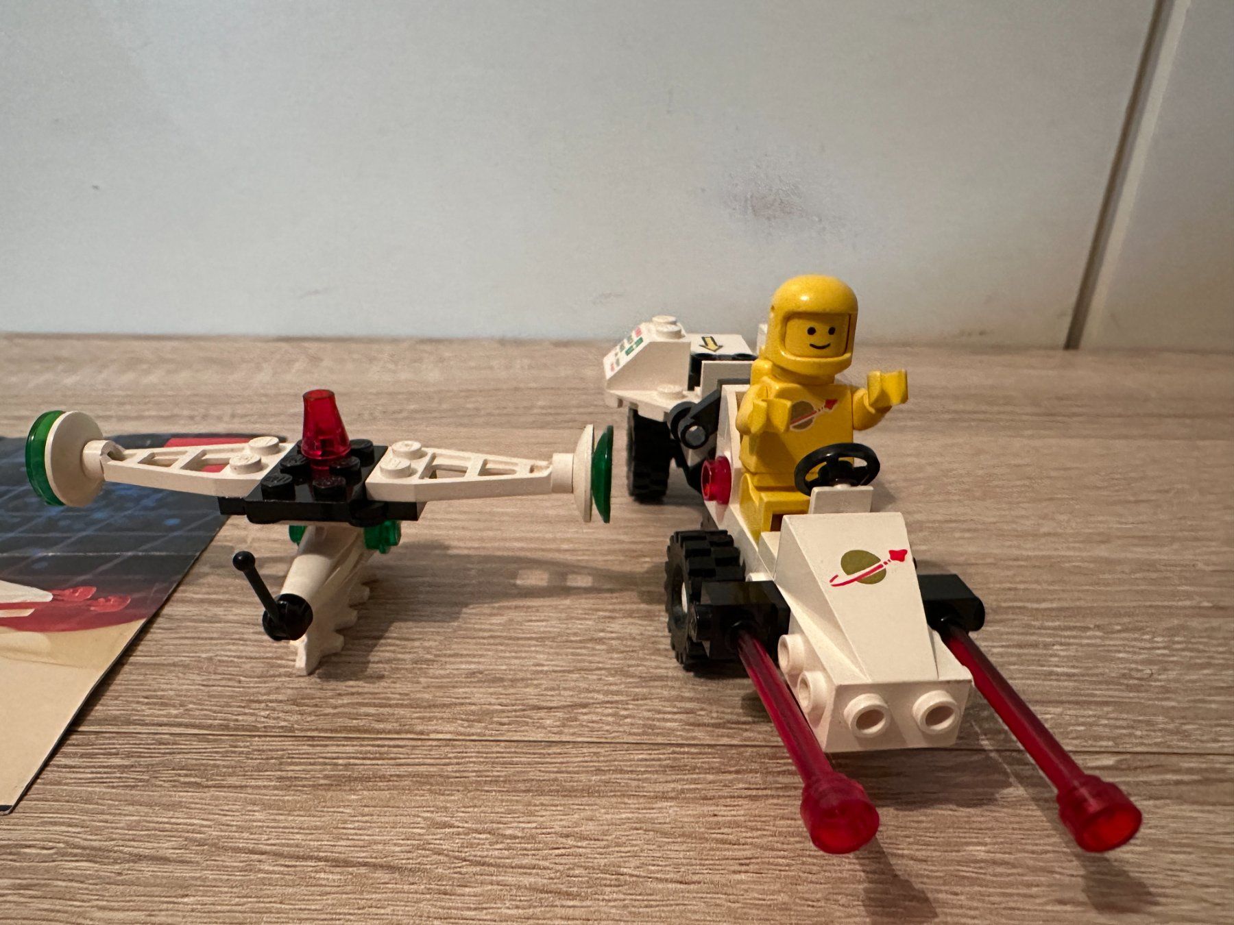 Legoland Kit di costruzioni: LEGO Space 6849 Satellite Patroller – Usato da Basel venduto da Don-Angel 4