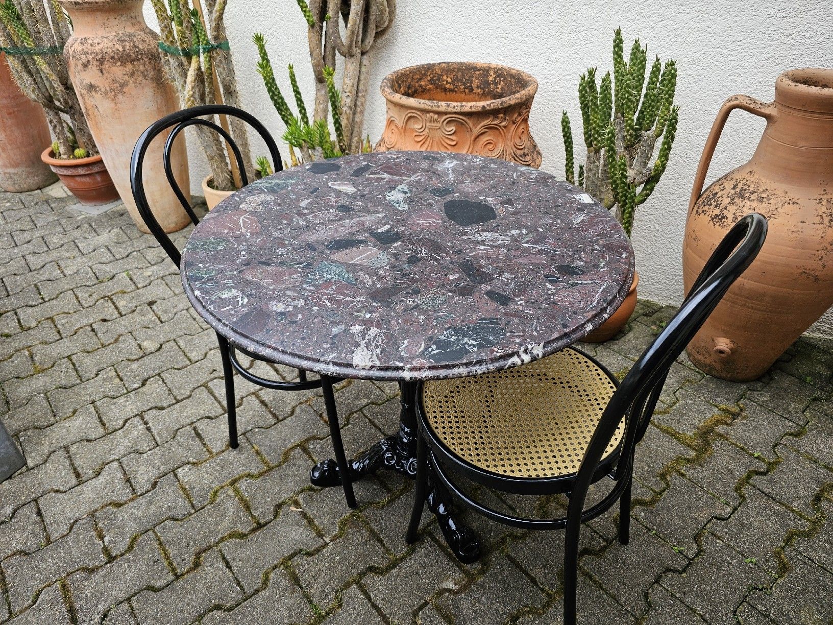 Tavoli: Bistrotisch Marmortisch 2 Bistrostühle – Usato da Villnachern venduto da hasta08 5