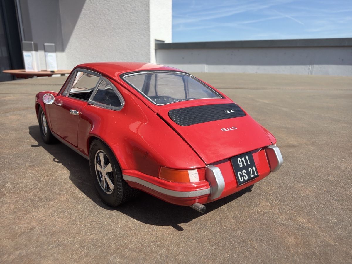Jouef Modellini d'auto: Porsche 911 rot - 1/18 - Jouef Evolution – Usato da Wolfwil venduto da Rolex1 2