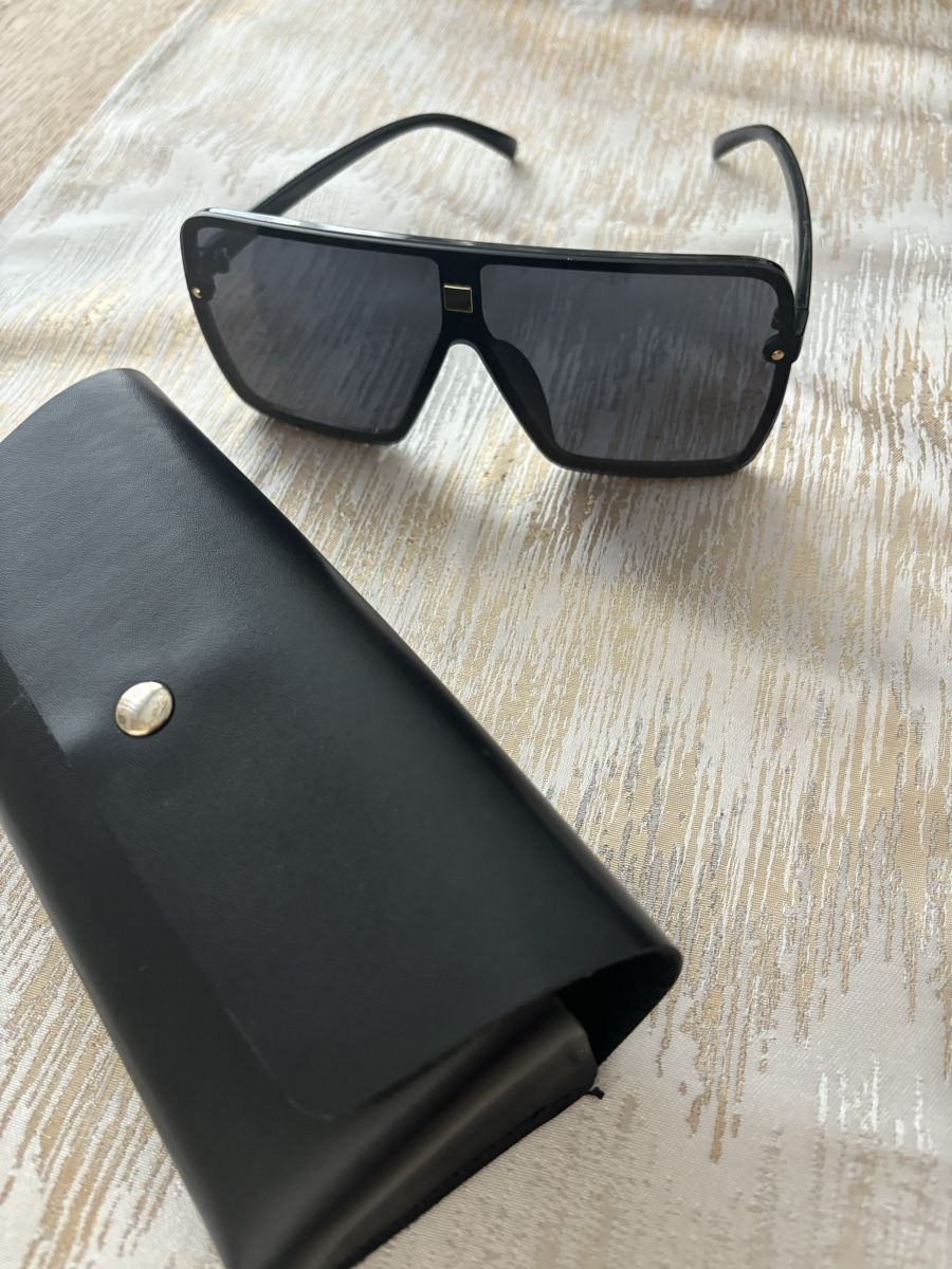 Occhiali & Lenti: Sonnenbrille – Usato da Zug venduto da Biki72 2