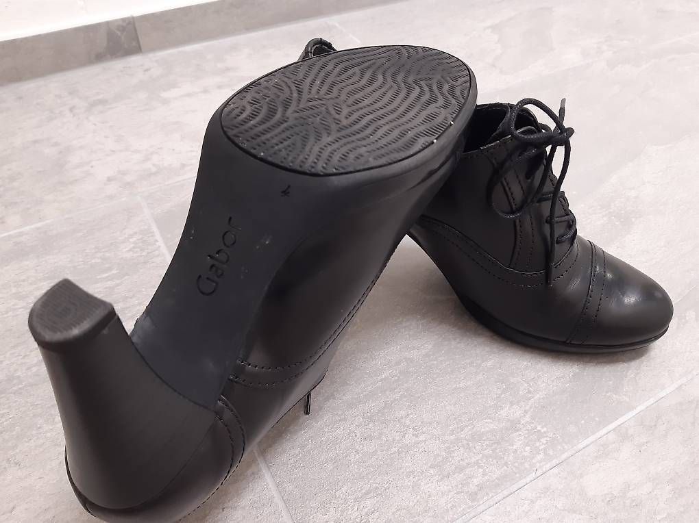 Chaussures femmes: Schuhe Gabor Gr. 37 (4) – D'occasion à Gerolfingen par elzwa 1