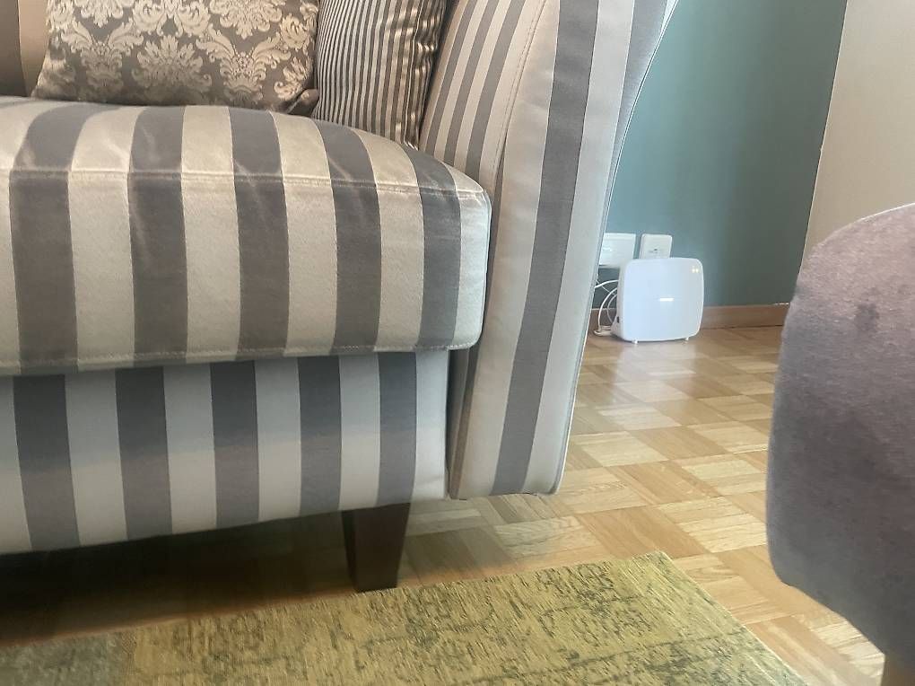 Sofas: Sofa im klassischen Stil  – Gebraucht aus Dübendorf von Lothwen 3