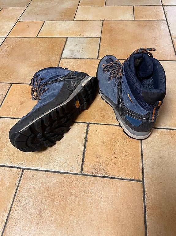 Scarpe da uomo: Wanderschuhe Goretex, Variofix, "Meindl", Gr. 43 – Usato da Dübendorf venduto da rut_5b5n 1