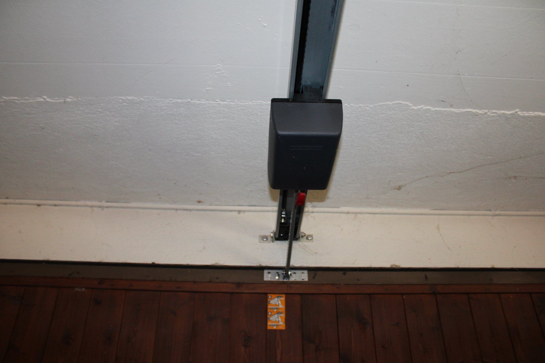 Türen: Garagentor elektrisch (CI) – Gebraucht aus Schaan von antikes_und_kurioses 3