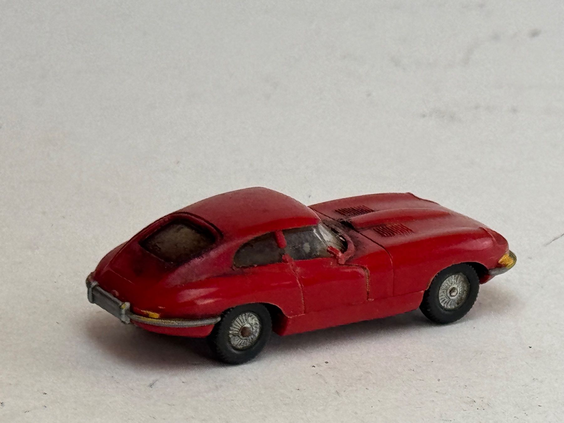 Wiking Voitures modèles: GB5- Wiking Jaguar Typ E rot – D'occasion à Elm par Wikmtz 1