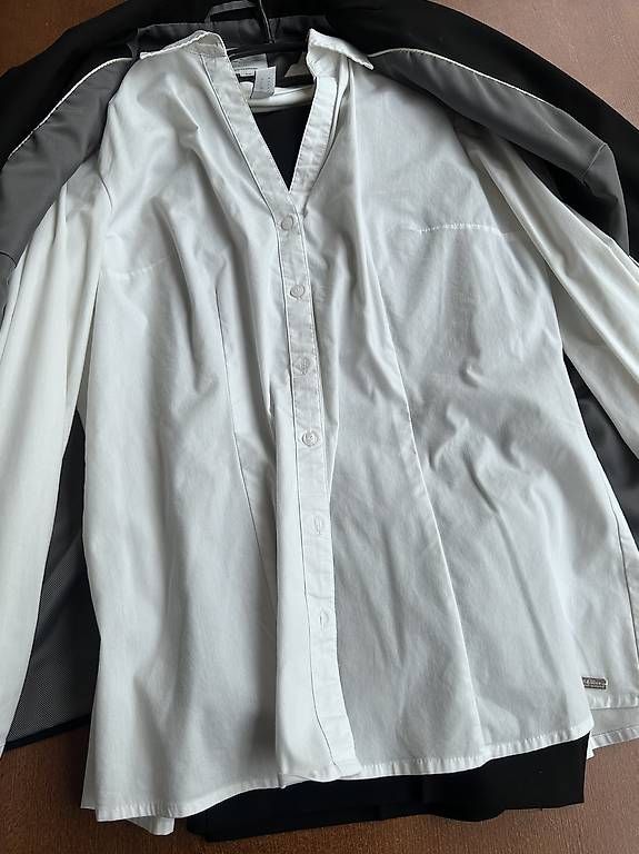 Completi & Tailleur: s'Oliver Damen Anzug – Usato da Ruswil venduto da aw123 1